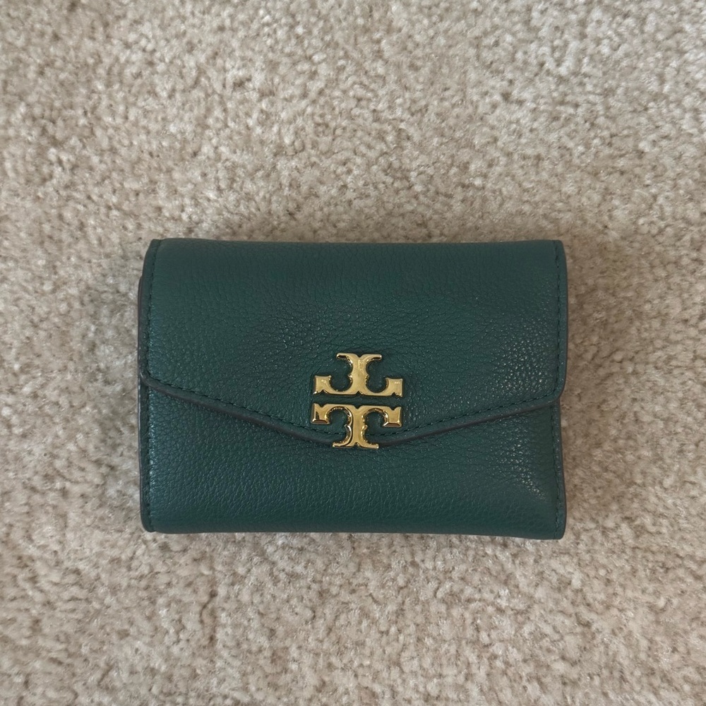 Tory Burch Green Leather Wallet